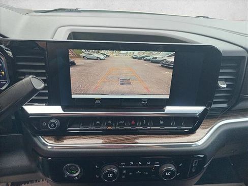 Used 2023 Chevrolet Silverado 1500 LT image 21