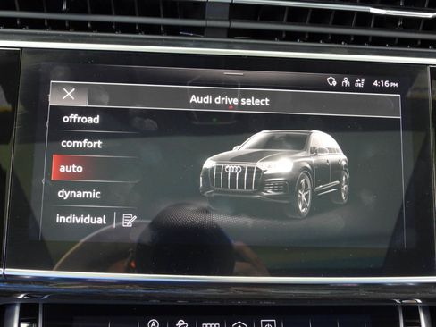 Used 2021 Audi Q7 3.0T Premium Plus AWD/4WD image 95