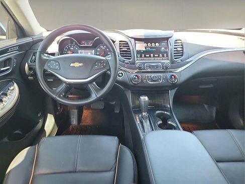 Used 2017 Chevrolet Impala Premier w/ Enhanced Convenience Package FWD image 10