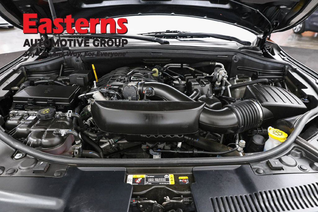 Used 2025 Dodge Durango GT RWD image 8