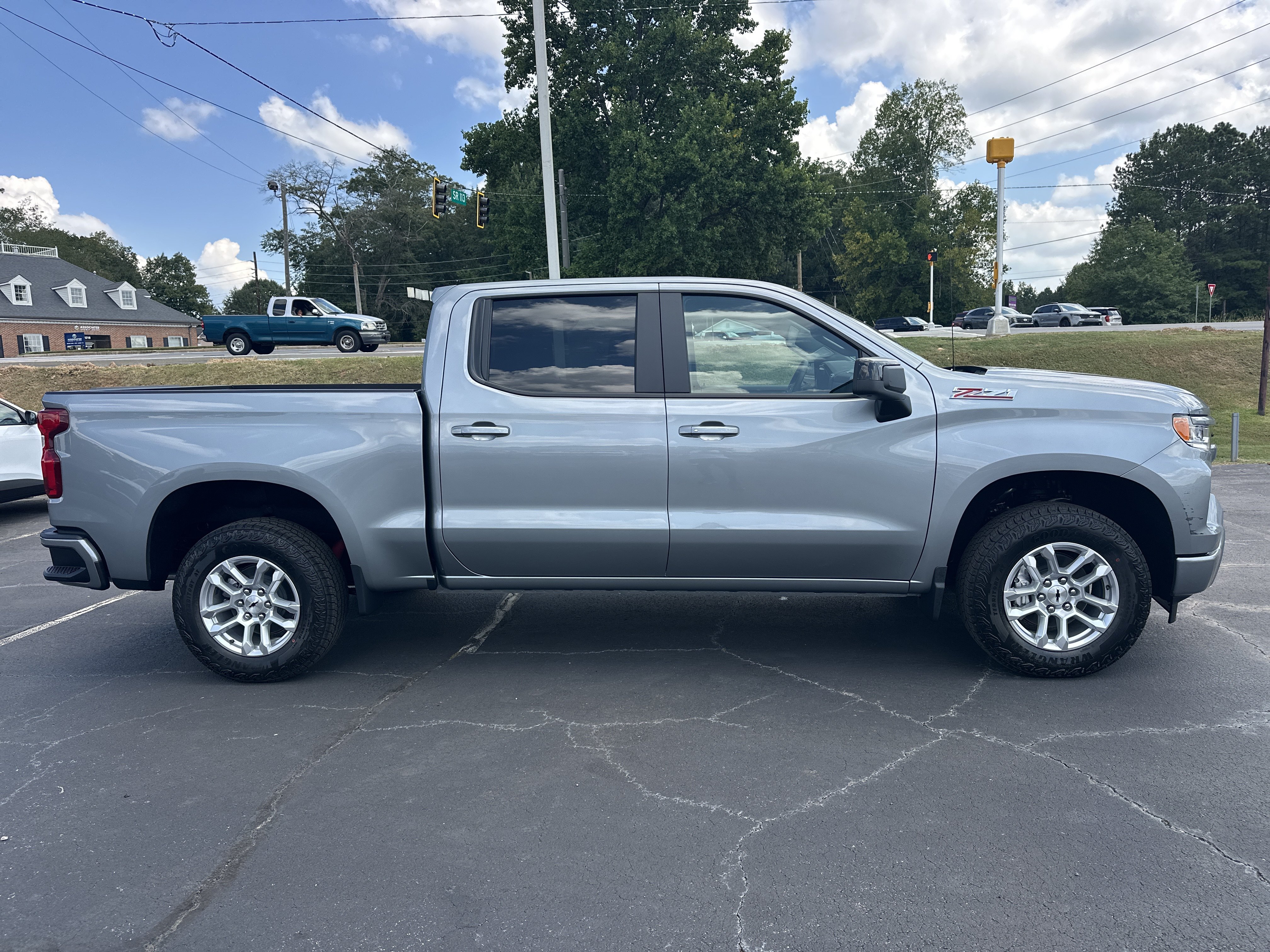 New 2026 Chevrolet Silverado 1500 RST AWD/4WD image 10