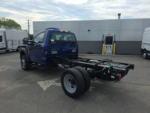 New 2026 Ford F550 4x4 Regular Cab Super Duty image 5