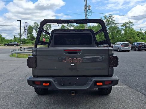 Used 2023 Jeep Gladiator Mojave w/ Cold Weather Group AWD/4WD image 8