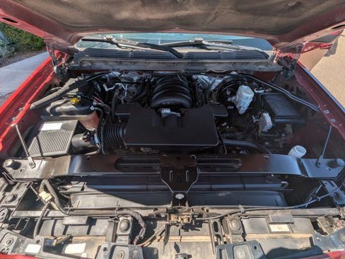 Used 2018 Chevrolet Silverado 1500 LT w/ All Star Edition AWD/4WD image 28
