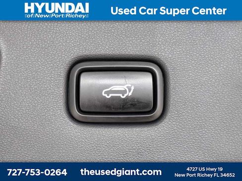 Used 2023 Hyundai Tucson SEL w/ Cargo Package AWD/4WD image 13