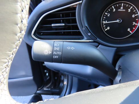 Certified 2025 MAZDA CX-30 AWD 2.5 S w/ Preferred Package image 36