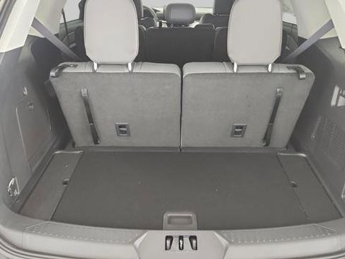 New 2025 Ford Explorer Active w/ Active Comfort Package image 21