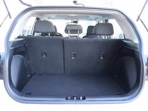 Certified 2022 Hyundai Venue SEL image 15