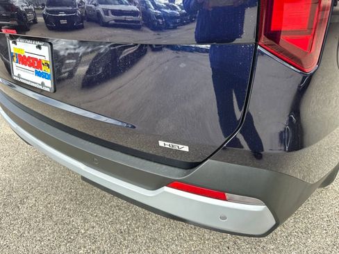 New 2026 Kia Carnival EX image 39