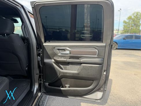 Used 2025 RAM 1500 Big Horn AWD/4WD image 18