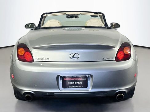 Used 2004 Lexus SC 430 Convertible RWD image 6