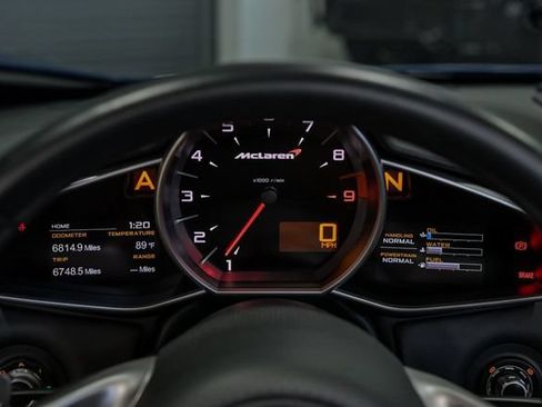 Used 2013 McLaren MP4-12C Spider RWD image 31