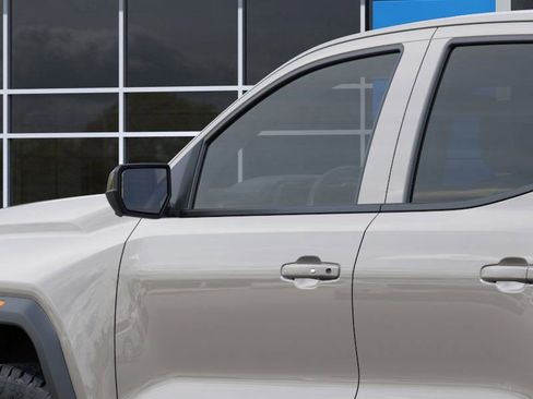 New 2026 GMC Canyon AT4 w/ Technology Plus Package image 12