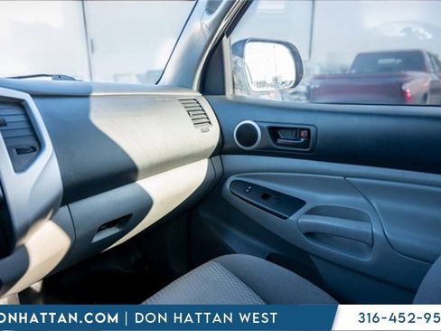 Used 2014 Toyota Tacoma 4x4 Double Cab image 15
