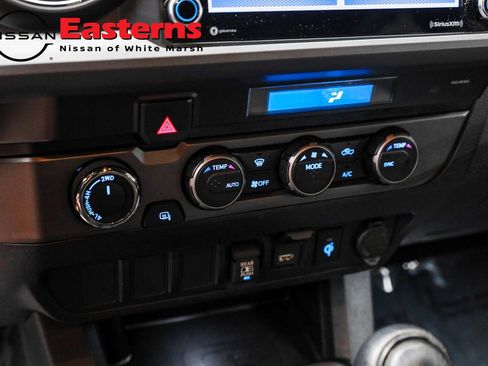 Used 2022 Toyota Tacoma TRD Off-Road w/ Black Out Package (TMS) image 31