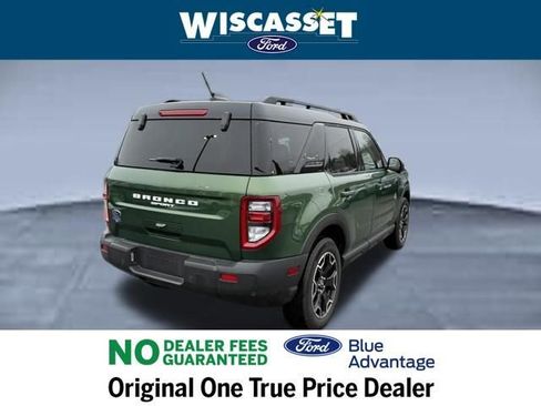 Certified 2025 Ford Bronco Sport Outer Banks w/ Outer Banks Tech Package+ AWD/4WD image 35
