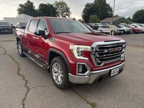 Used 2021 GMC Sierra 1500 SLT w/ SLT Premium Package AWD/4WD image 8