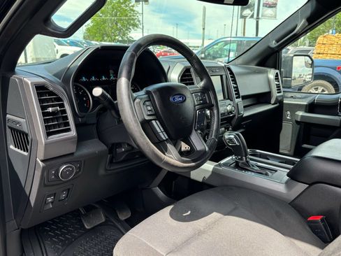 Used 2018 Ford F150 XLT w/ Equipment Group 302A Luxury AWD/4WD image 15