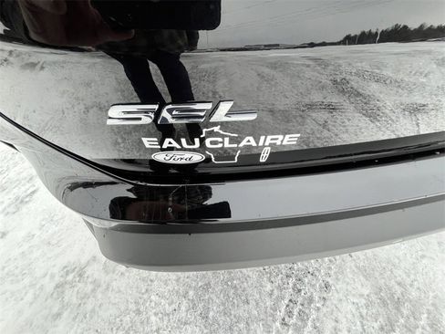 Certified 2024 Ford Edge SEL w/ Convenience Package image 29