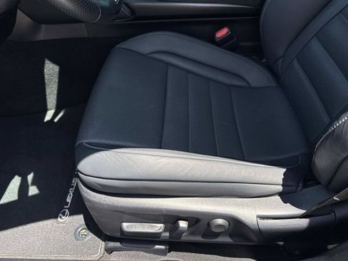 Used 2022 Lexus IS 350 F Sport w/ Dynamic Handling Package RWD image 19