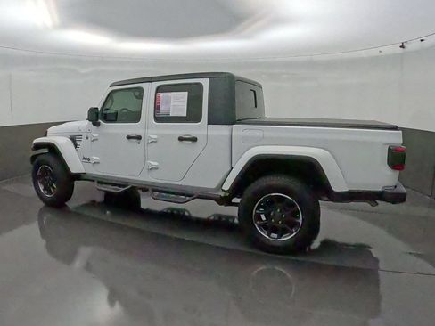 Used 2022 Jeep Gladiator Overland w/ Popular Equipment Package AWD/4WD image 8