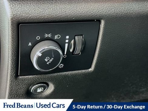 Used 2021 Jeep Grand Cherokee Limited w/ Luxury Group II AWD/4WD image 15