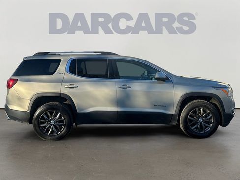 Used 2017 GMC Acadia SLT image 8