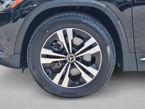 Certified 2025 Mercedes-Benz GLA 250 image 23
