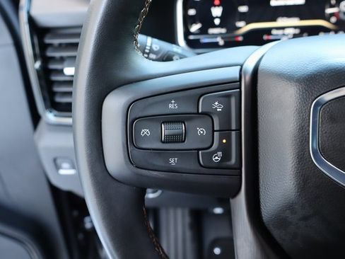 Used 2025 GMC Sierra 2500 AT4 image 30