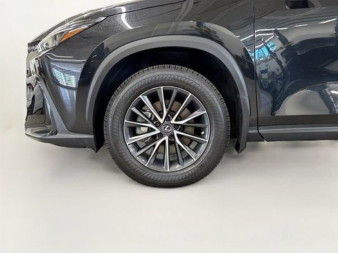 Used 2023 Lexus NX 250 FWD w/ Towing Package (2000 Lbs) image 24
