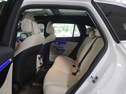 Certified 2026 Mercedes-Benz GLC 300 4MATIC image 17