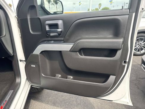 Used 2018 Chevrolet Silverado 1500 LT w/ All Star Edition AWD/4WD image 29