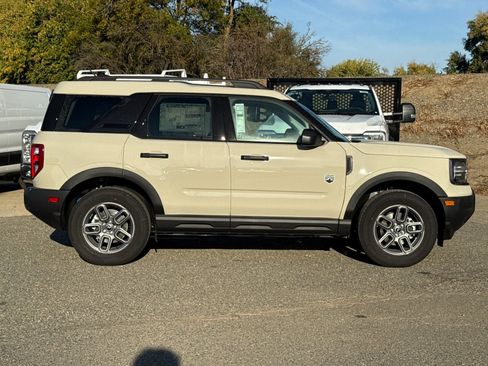 New 2025 Ford Bronco Sport Big Bend image 2