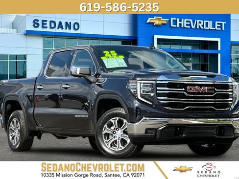 Used 2025 GMC Sierra 1500 SLT AWD/4WD image 1