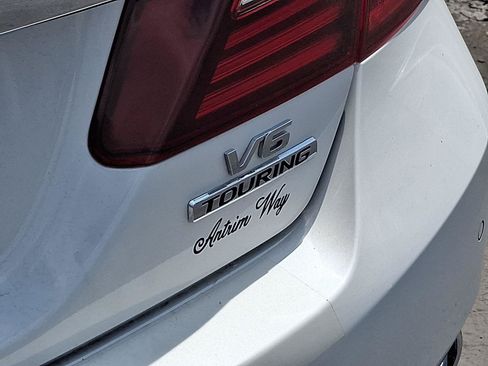 Used 2016 Honda Accord Touring image 6