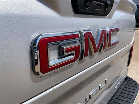 Certified 2022 GMC Sierra 2500 Denali w/ Denali Ultimate Package image 30