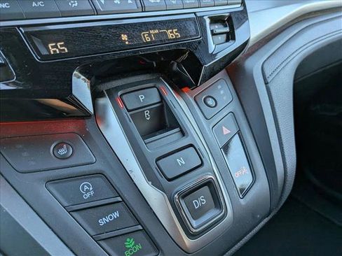 Used 2025 Honda Odyssey Sport-L image 12