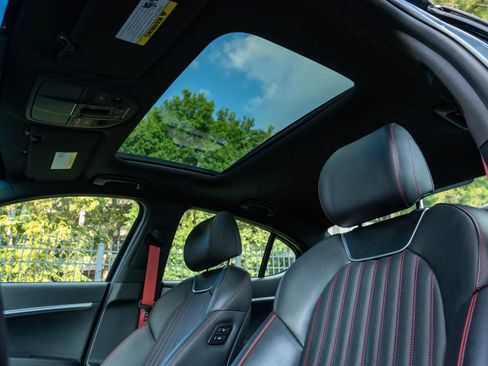Used 2023 Genesis G70 2.0T w/ Sport Prestige Package RWD image 12