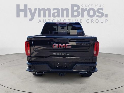 Used 2022 GMC Sierra 1500 Denali w/ Denali Reserve Package AWD/4WD image 4