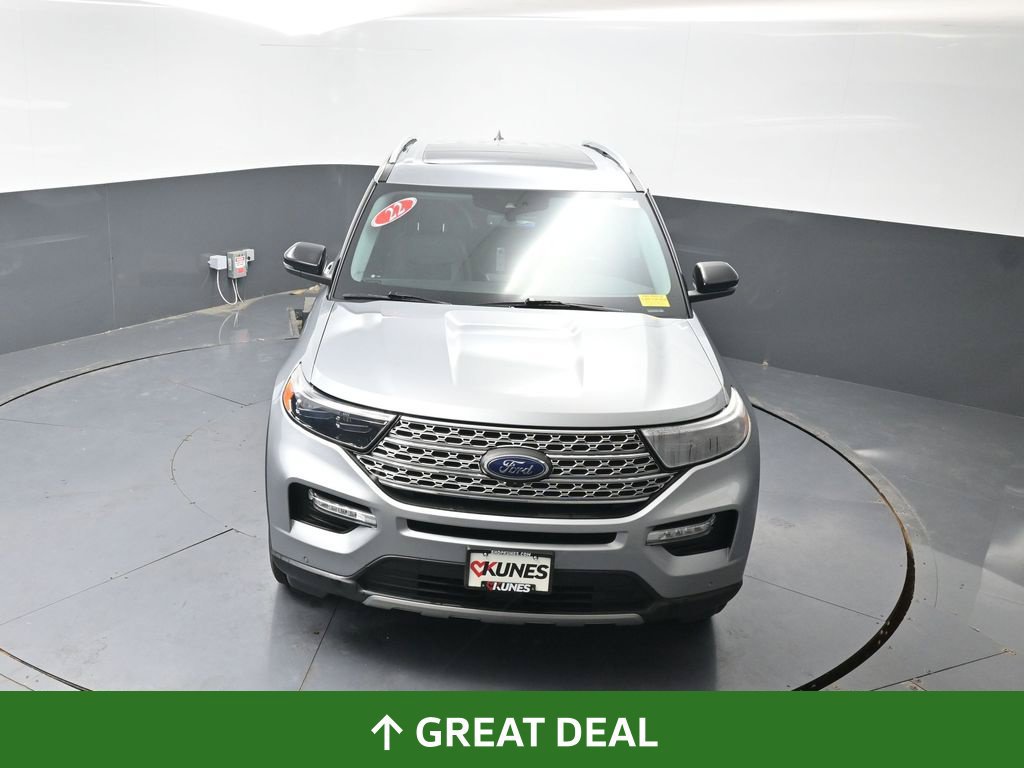 Used 2022 Ford Explorer Limited w/ Equipment Group 301A AWD/4WD image 47
