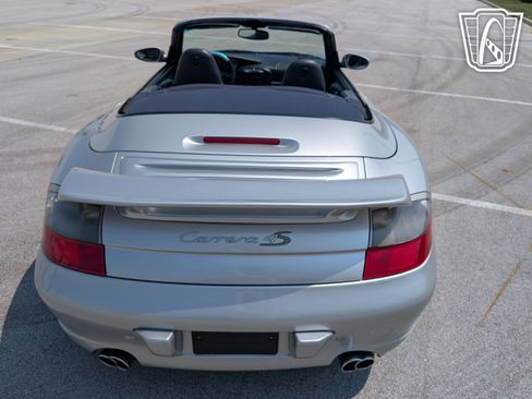 Used 2004 Porsche 911 Carrera 4S image 11