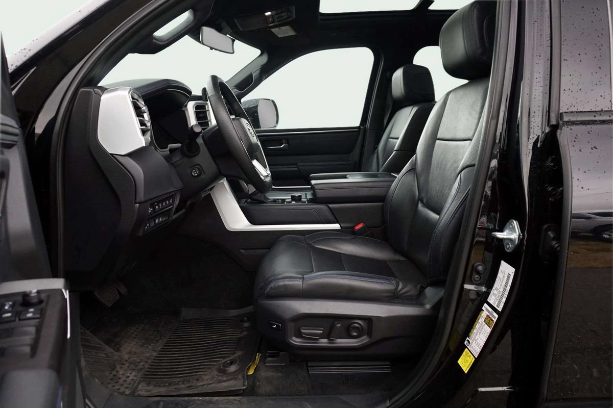 Used 2024 Toyota Tundra Platinum AWD/4WD image 16