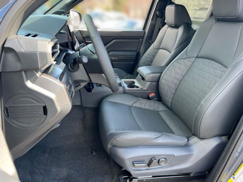 New 2026 Toyota Tacoma TRD Off-Road image 8