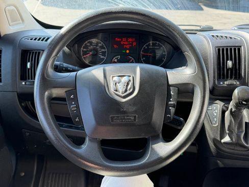Used 2019 RAM ProMaster 2500 FWD image 4