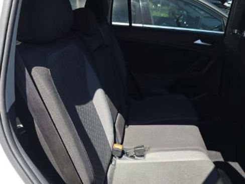 Used 2019 Volkswagen Tiguan S w/ Driver Assistance Package AWD/4WD image 33