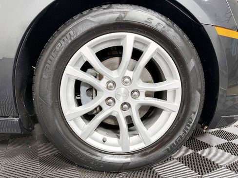 Used 2014 Chevrolet Camaro LS RWD image 25