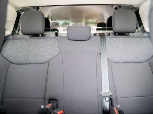 New 2025 Ford Maverick XL image 21