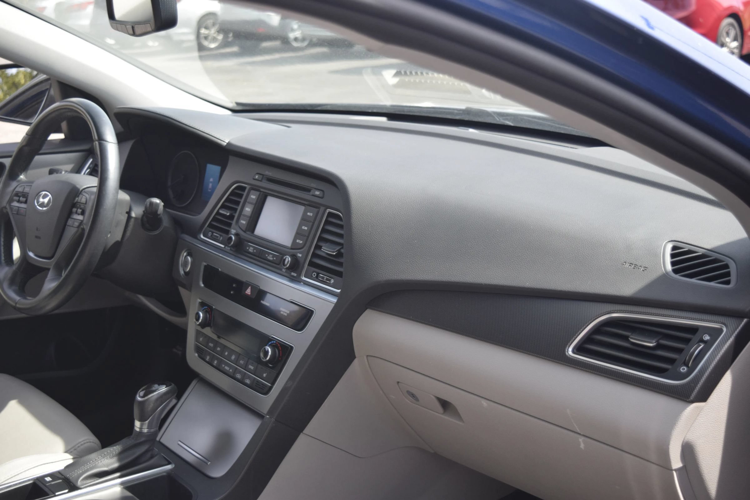Used 2015 Hyundai Sonata Sport w/ Option Group 03 FWD image 10