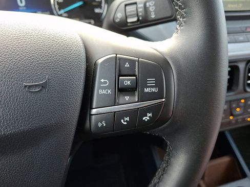 Certified 2024 Ford Maverick Lariat image 30