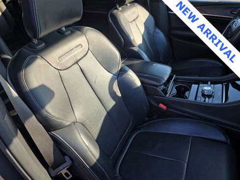 Used 2021 Jeep Grand Cherokee L Overland w/ Luxury Tech Group IV image 53